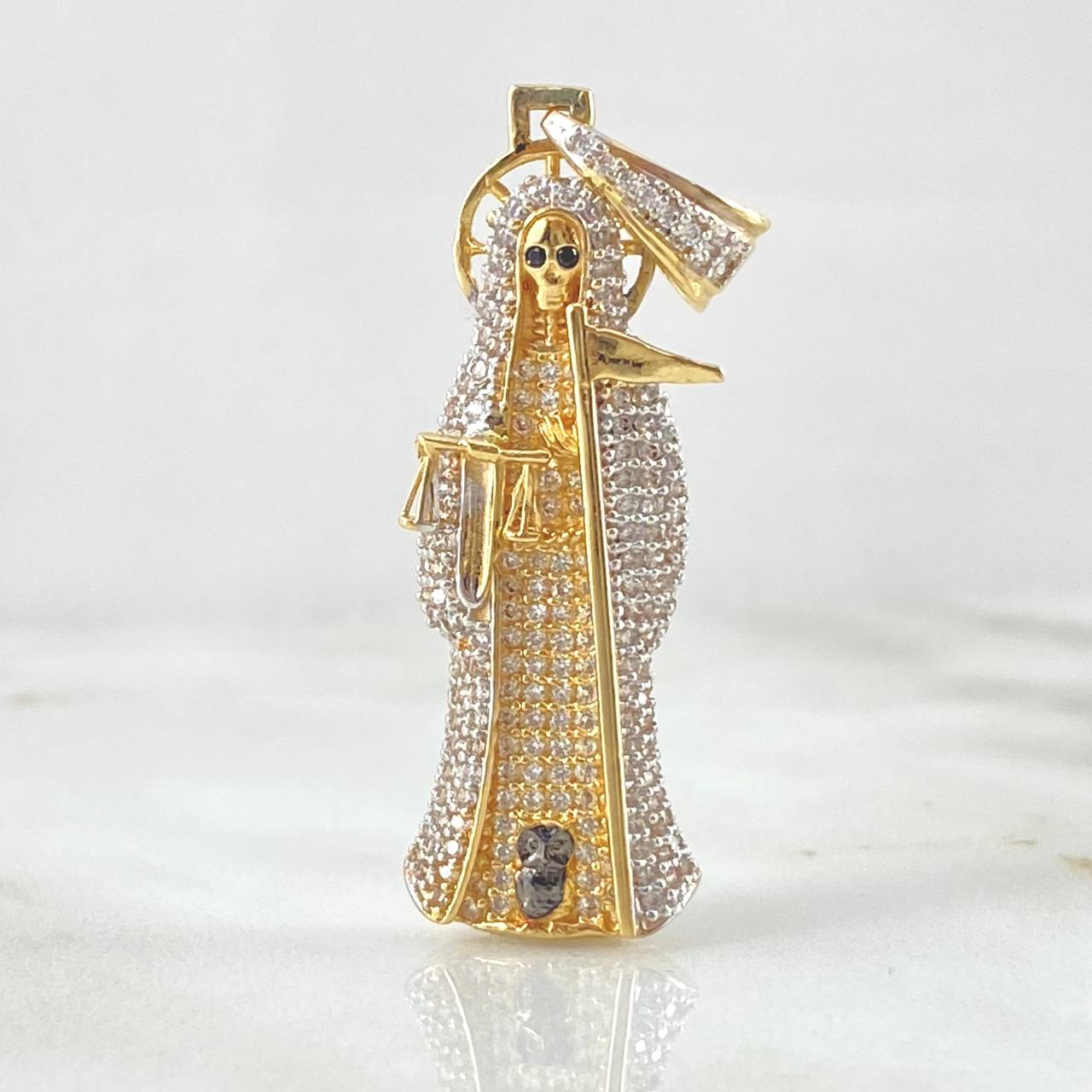 Dije Santa Muerte 7.35gr / 4.8cm-Circones Blancos Dos Oros Amarillo Blanco 18K