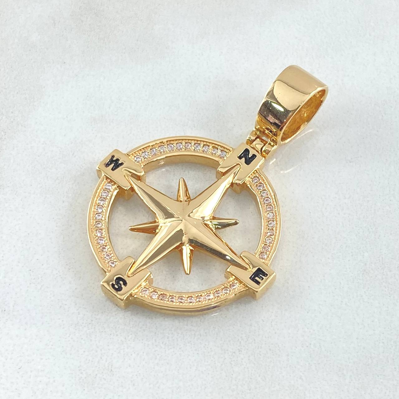 Pendant Compass 7.95gr / 1.6in-White Zirconia 18K Gold