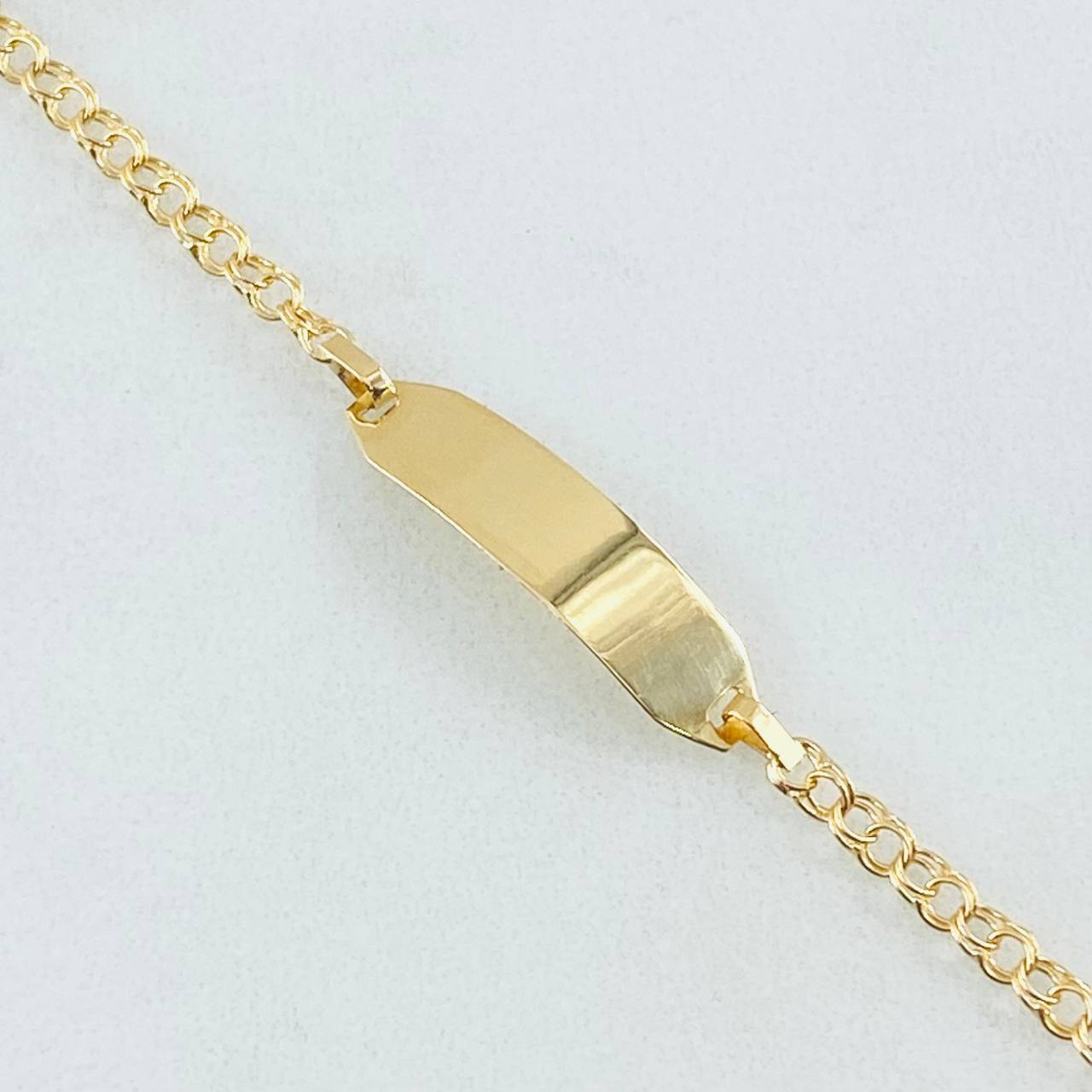 Baby Bracelet Curved Rectangular Plate 1.55gr / 6.3in / 18K Gold