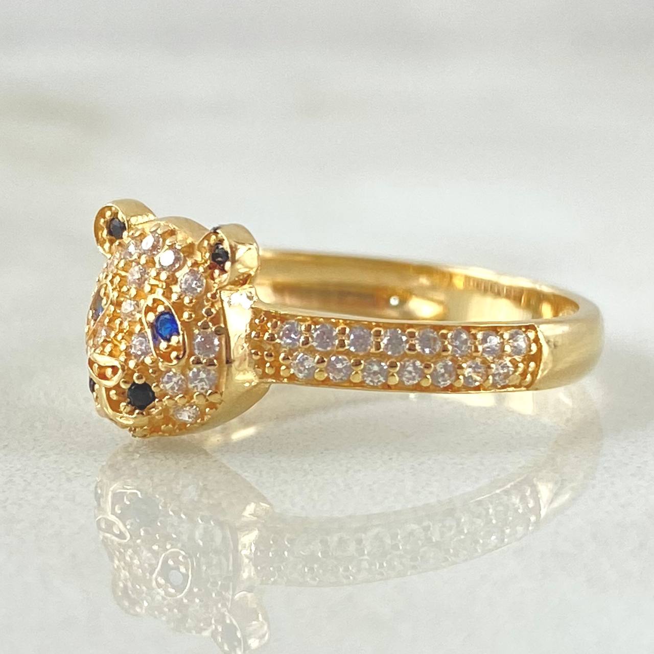 Anillo Oso 2.3gr / T7 1/2 / Oro Amarillo 18K ©