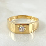 Beveled Ring 3.9gr / Size 11 1/2 / 18K Gold ©