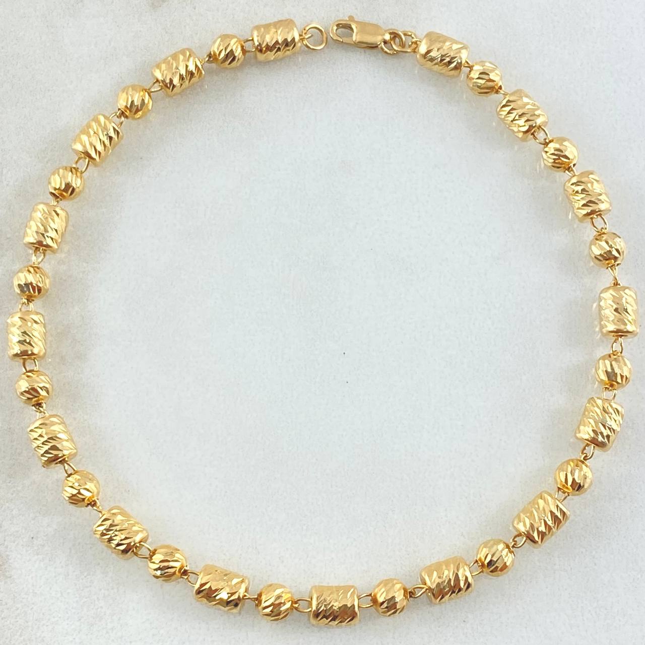 Military Cylinder Bracelet 5.2gr / 8.1in / 18K Gold