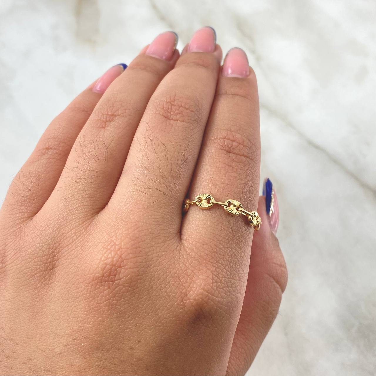 GC Ring 1.15gr / Size 10 1/2 - 11 / 18K Yellow Gold