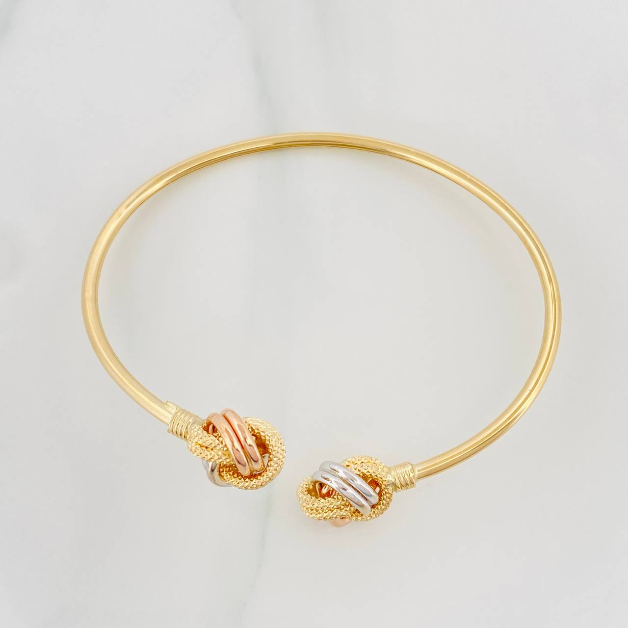 Bracelet Hoop Knot 4.7 g / 7 1/4 in / 2.16 mm Three Golds 18K