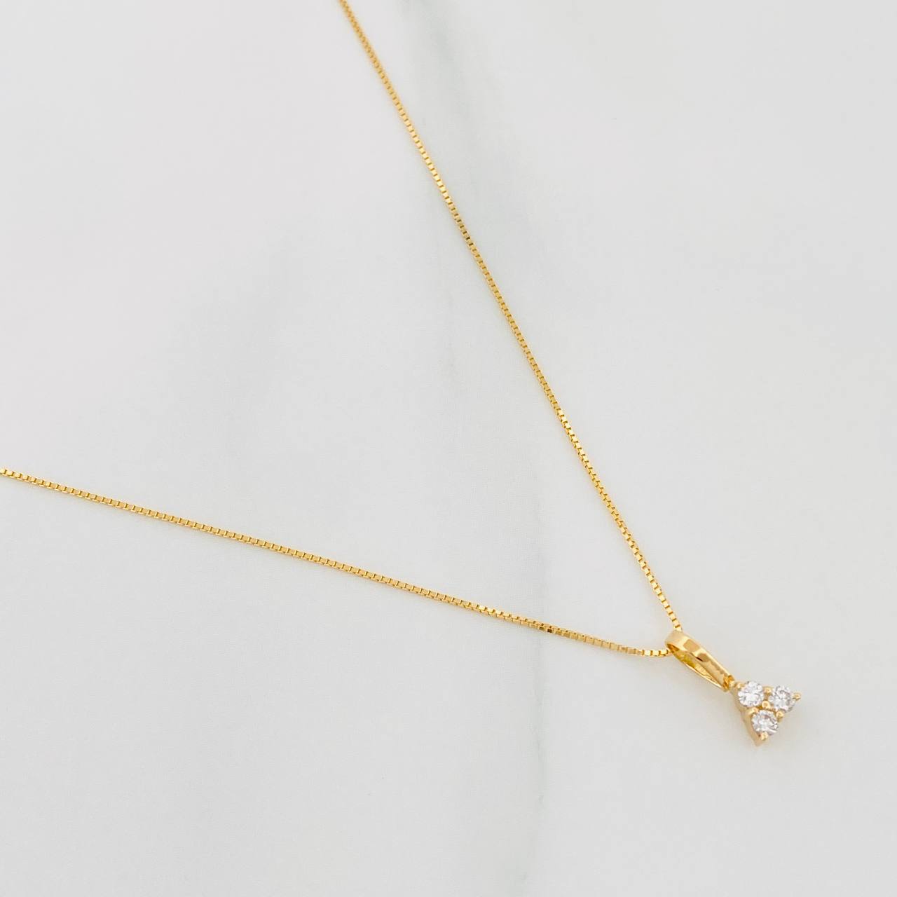Set Cadena Veneciana + Dije Trebol Diamantes 06Pts / 1.2 g / 17 3/4 in Oro Amarillo 18K