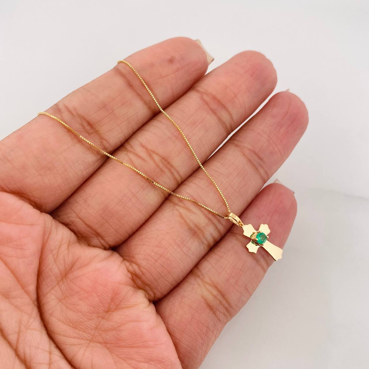 Venetian Chain Set + Emerald Cross Pendant 06Pts Yellow Gold 18K