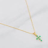 Set Cadena Veneciana + Dije Cruz Esmeralda 07Pts / 1.25 g / 17 3/4 in Oro Amarillo 18K