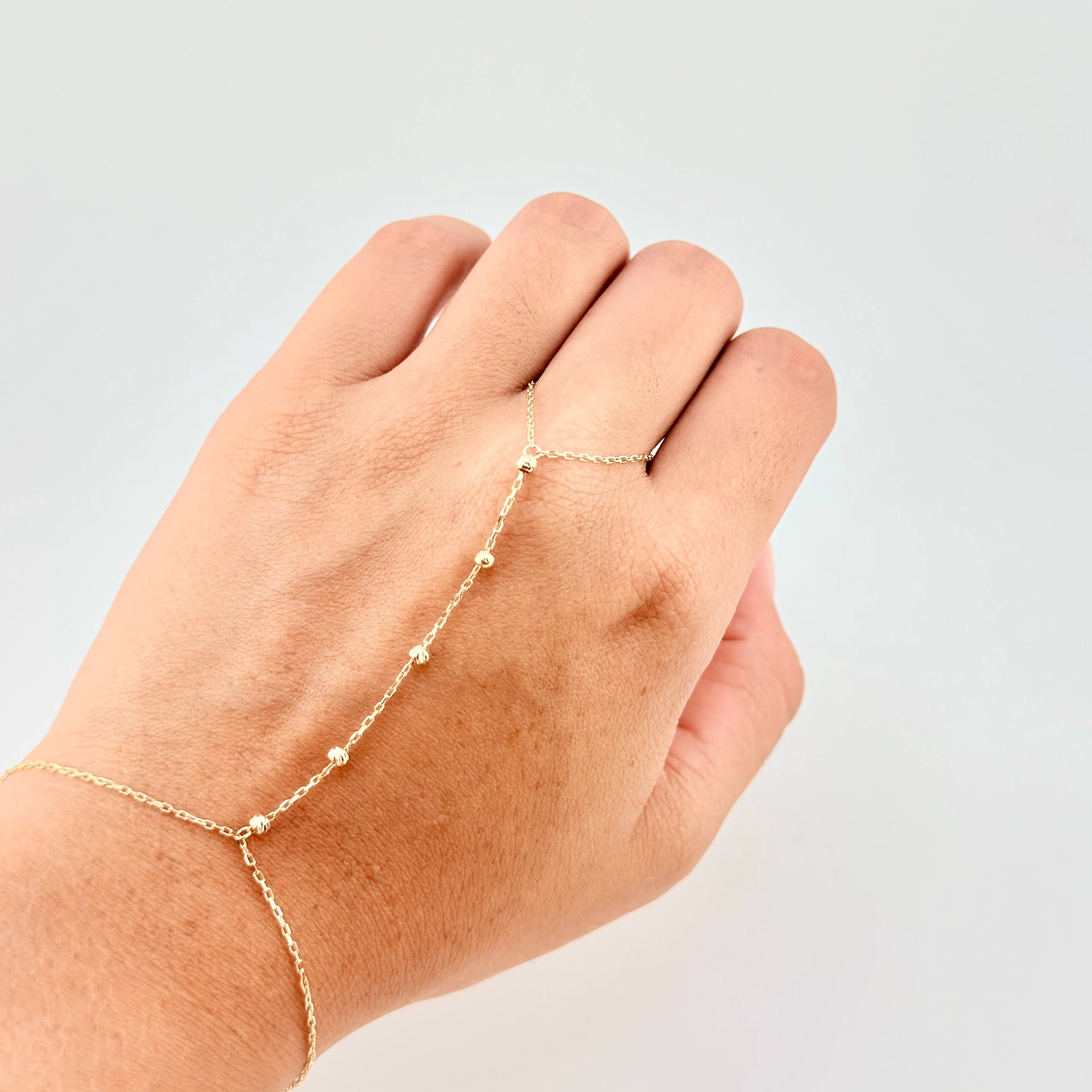 Arabian Bracelet with Diamond Cut Beads 1.5g / 8 in / 0.7mm Yellow Gold 18K