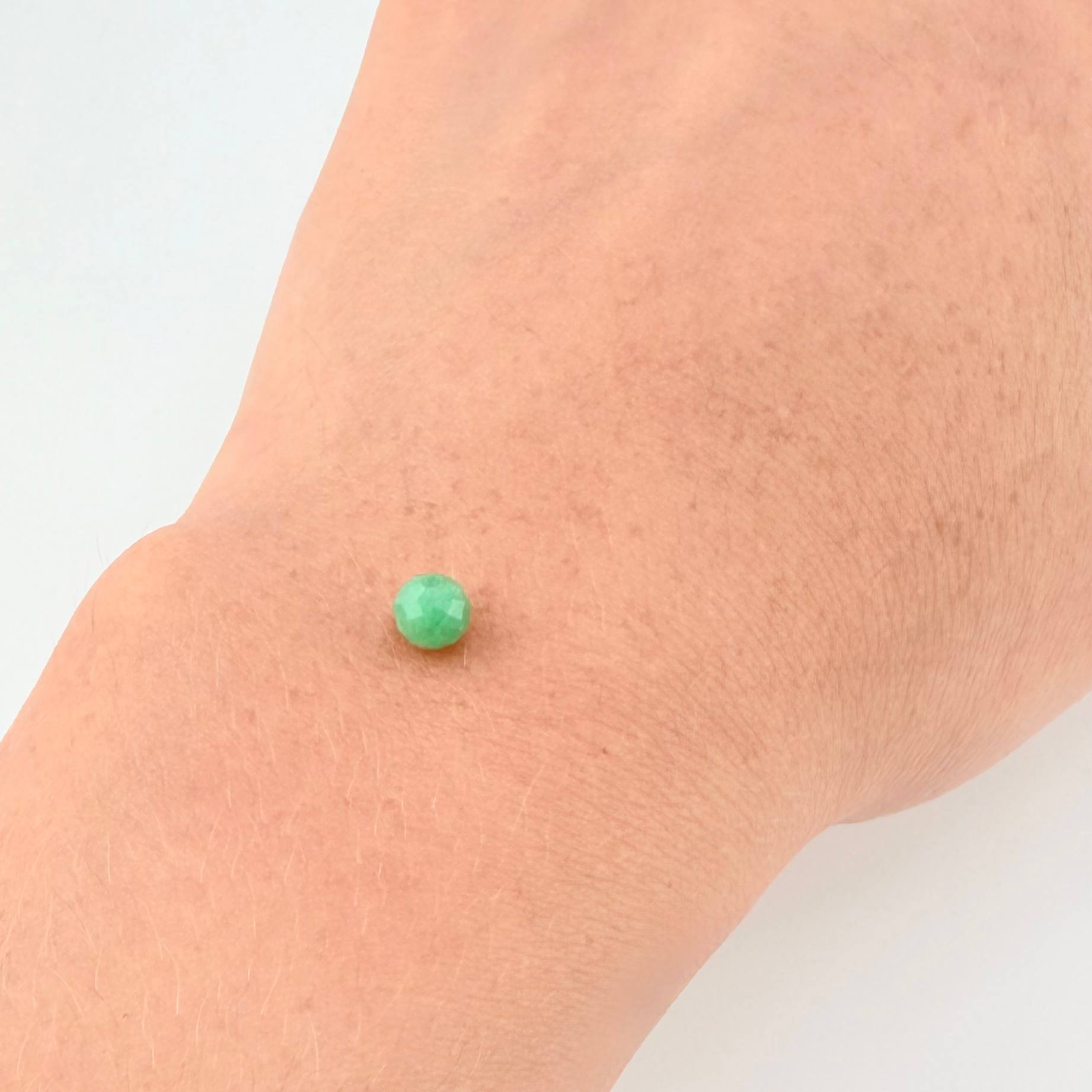 Charm Rough Emerald Bead 5mm