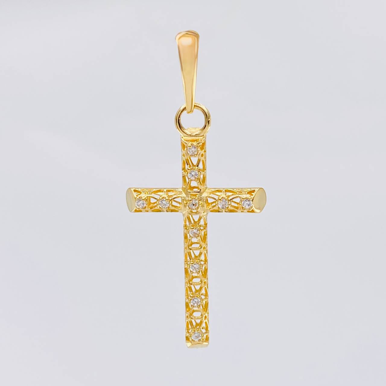 Dije Cruz Malla Latina 1.4 g / 1 1/2 in Oro Amarillo 18K