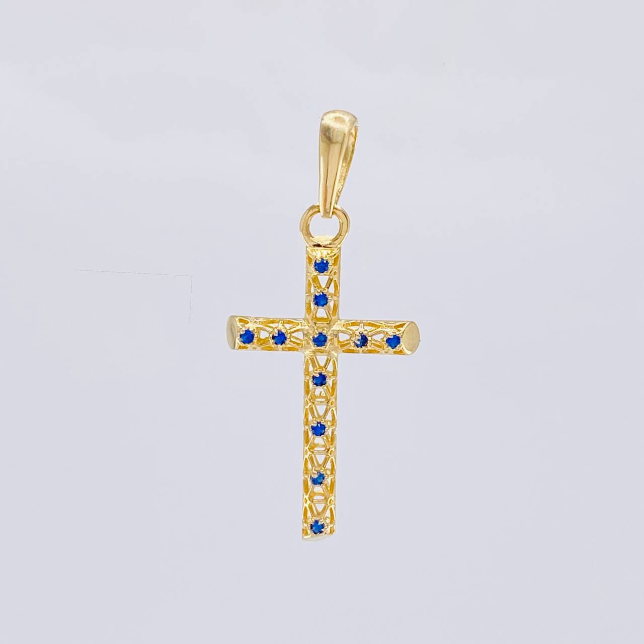 Dije Cruz Malla Latina 1.55 g / 1 1/2 in Oro Amarillo 18K