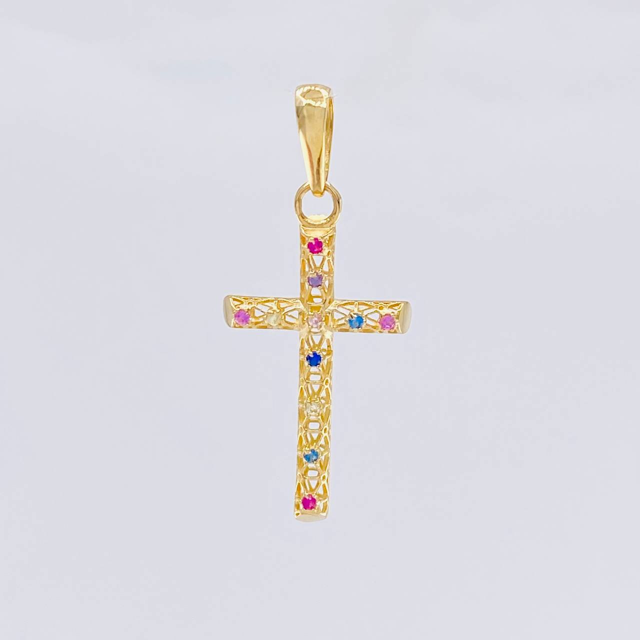Dije Cruz Malla Latina 1.3 g / 1 1/4 in Oro Amarillo 18K