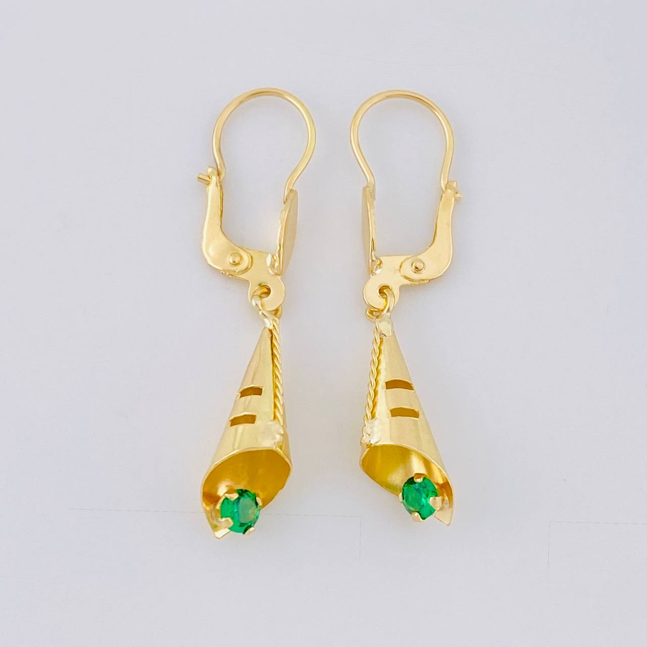 Candongas Lagrima Gota 1.6g / 1 1/2 in Oro Amarillo 18K