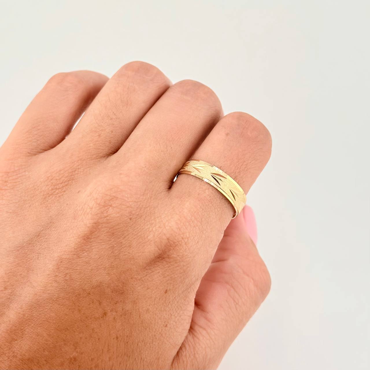 Custom Made to Order Diamond Cut Junco Ring 4gr / Matte Relief Yellow Gold 18K