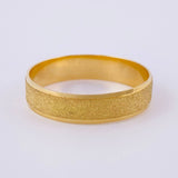 Anillo Argolla Diamantada Carril Mate 2.65 g / T6 3/4 Oro Amarillo 18K