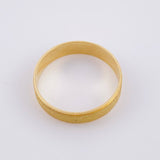 Anillo Argolla Diamantada Carril Mate 2.65 g / T6 3/4 Oro Amarillo 18K