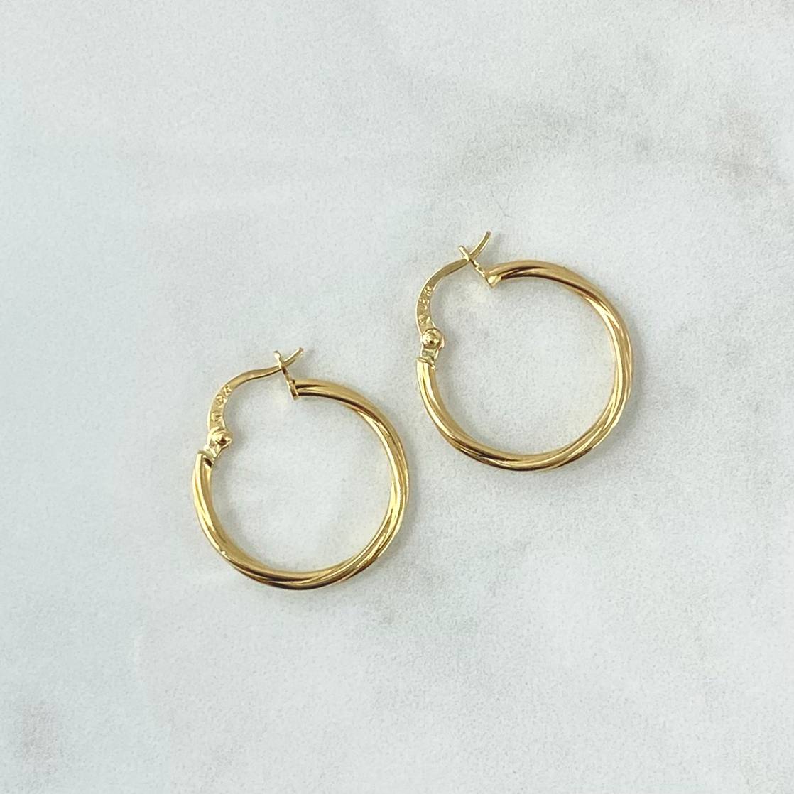 Hoop Earrings Mary 1.4gr / 2.4cm / Twisted 18K Yellow Gold