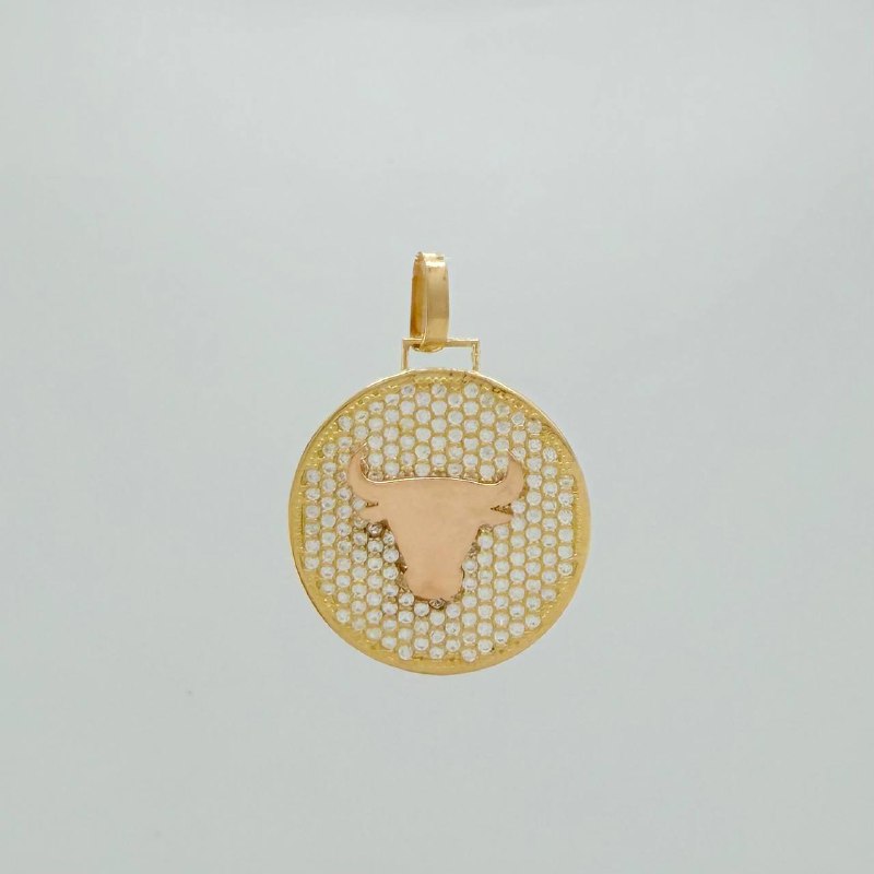 Bull Pendant 3.15gr / 1 in / Two Yellow Pink Golds 18K %