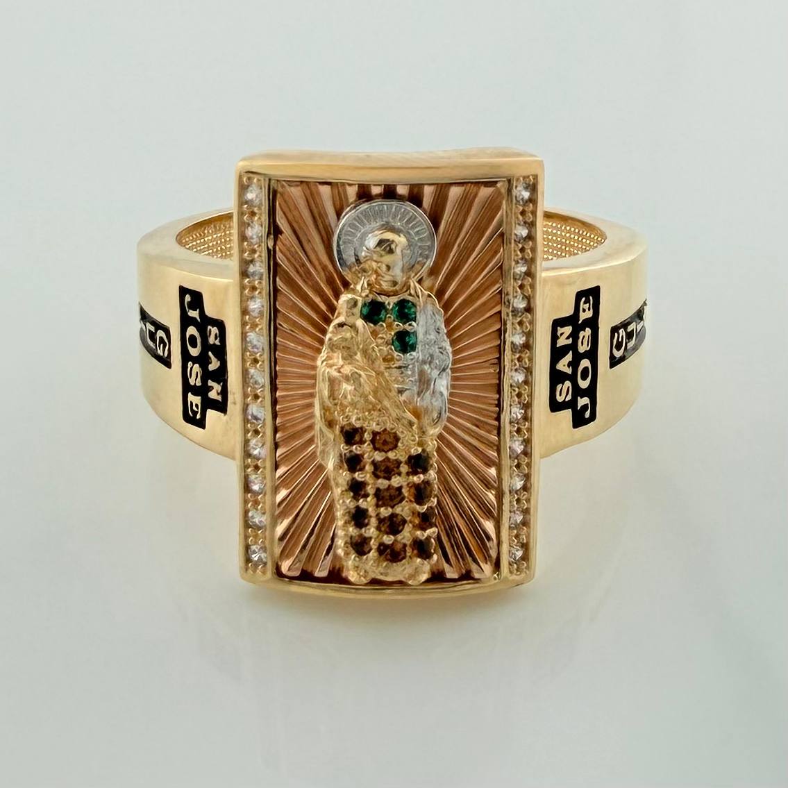 Anillo San Jose 8.9gr / T10 3/4 / Tres Oros 18K %