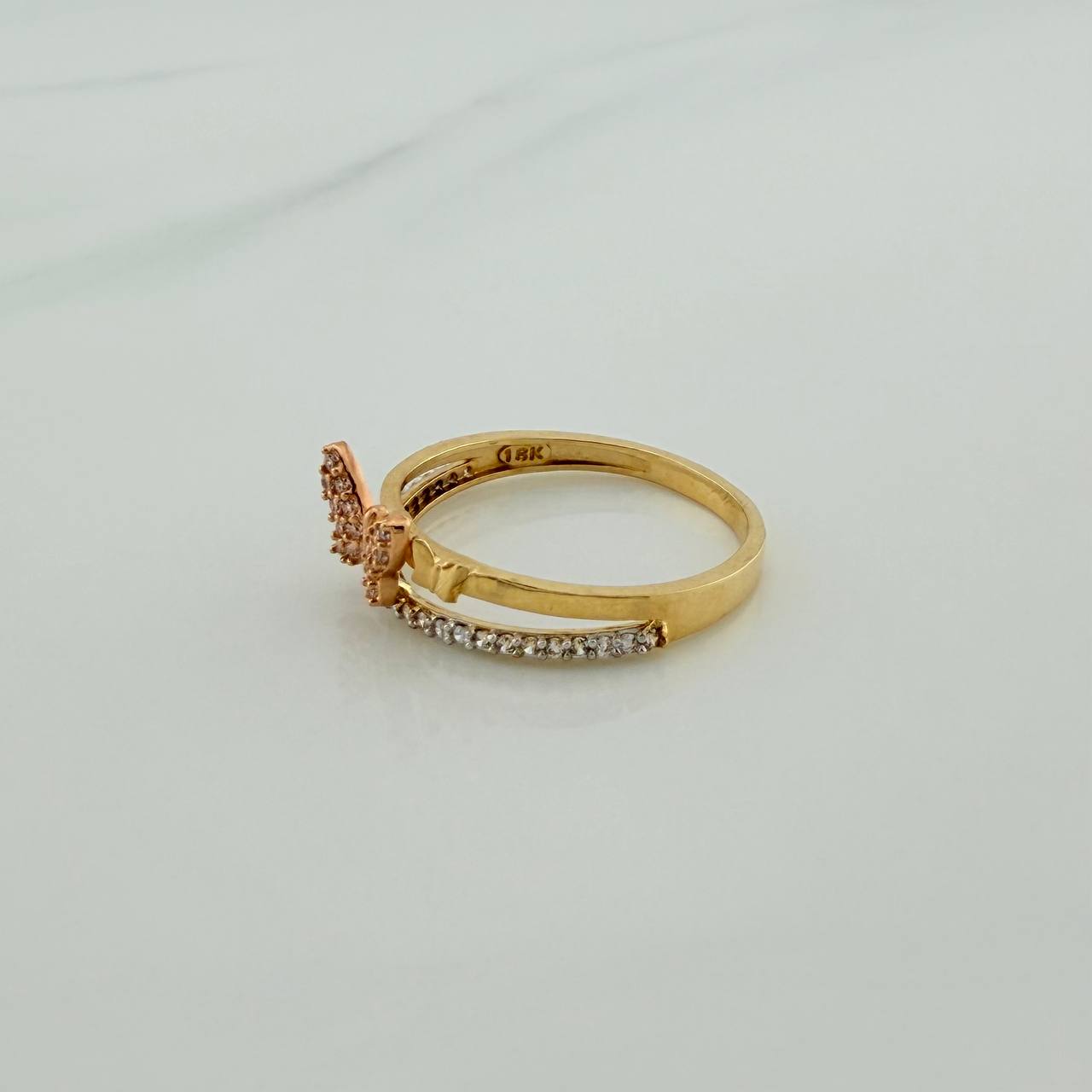 Anillo Mariposas 2.4gr / T7 1/4 / Tres Oros 18K %