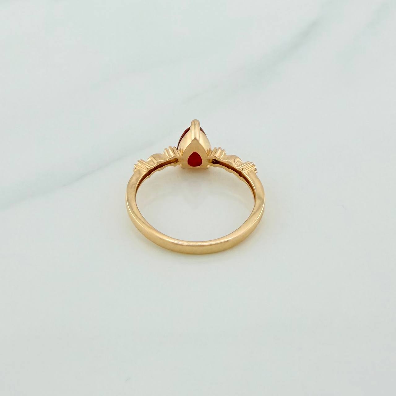 Solitaire Drop Ring 1.95 g / T5 3/4 Yellow Gold 18K