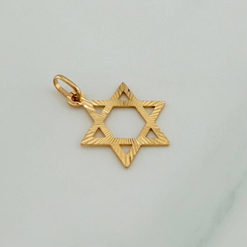 Dije Estrella De David 1.05gr / 1 in / Oro Amarillo 18K %