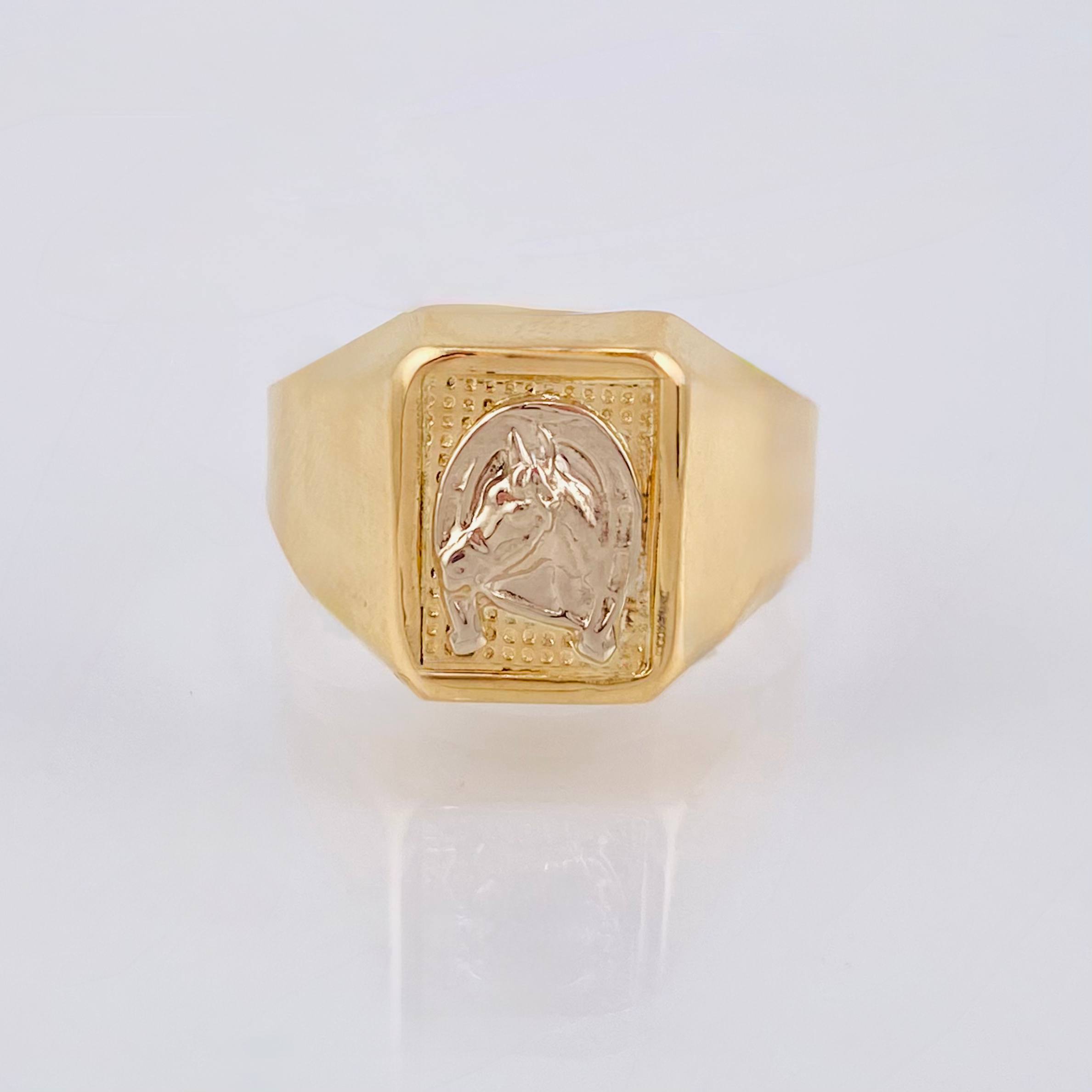 Anillo Sello Herradura Caballo 3.4gr / 9 3/4 / Dos Oros Amarillo Blanco 18K ©