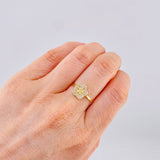 Star Flower Ring 2.15 g / T7 3/4 18K Yellow Gold