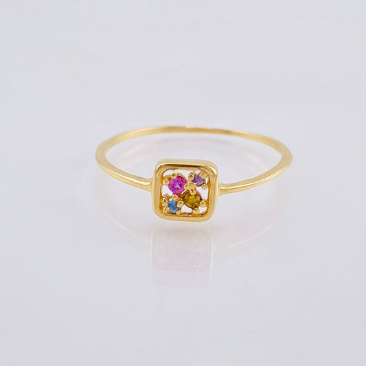 Triqui Frame Ring 0.95 g / T8 1/4 Yellow Gold 18K
