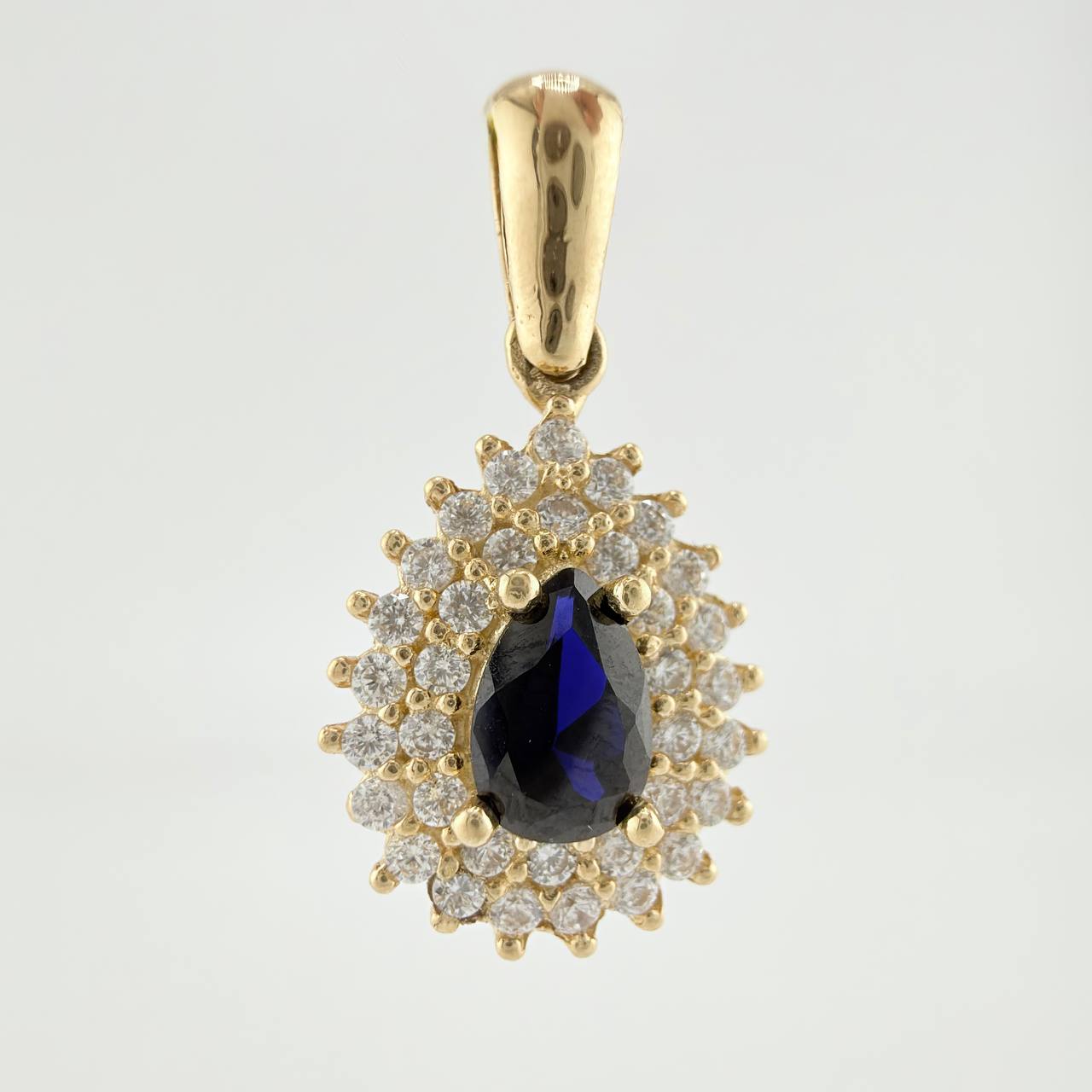 Drop Halo Pendant 2.05gr / 3/4 in / Yellow Gold 18K
