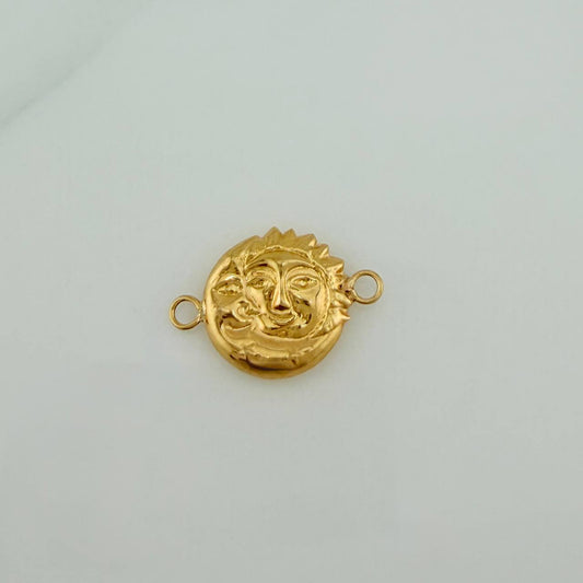 Sun Moon Charm 1.05gr / 3/4 in / 18K Yellow Gold &