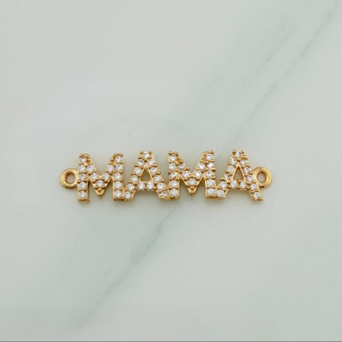 Charm Mama 1.2 g / 1 1/4 in 18K Yellow Gold