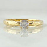 Solitaire Ring 1.75gr / Size 7 / 18K Gold