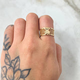 Bear Mesh Ring 3.8gr / Size 5 1/2 / 18K Gold