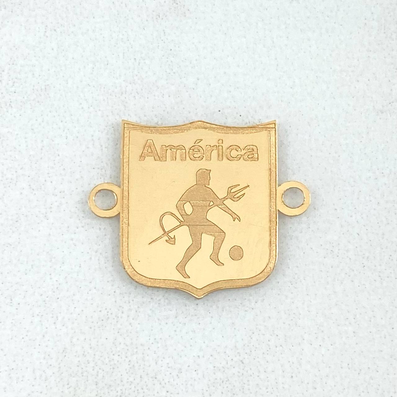 Charm America De Cali Shield 0.95gr / 0.7in 18K Gold ©