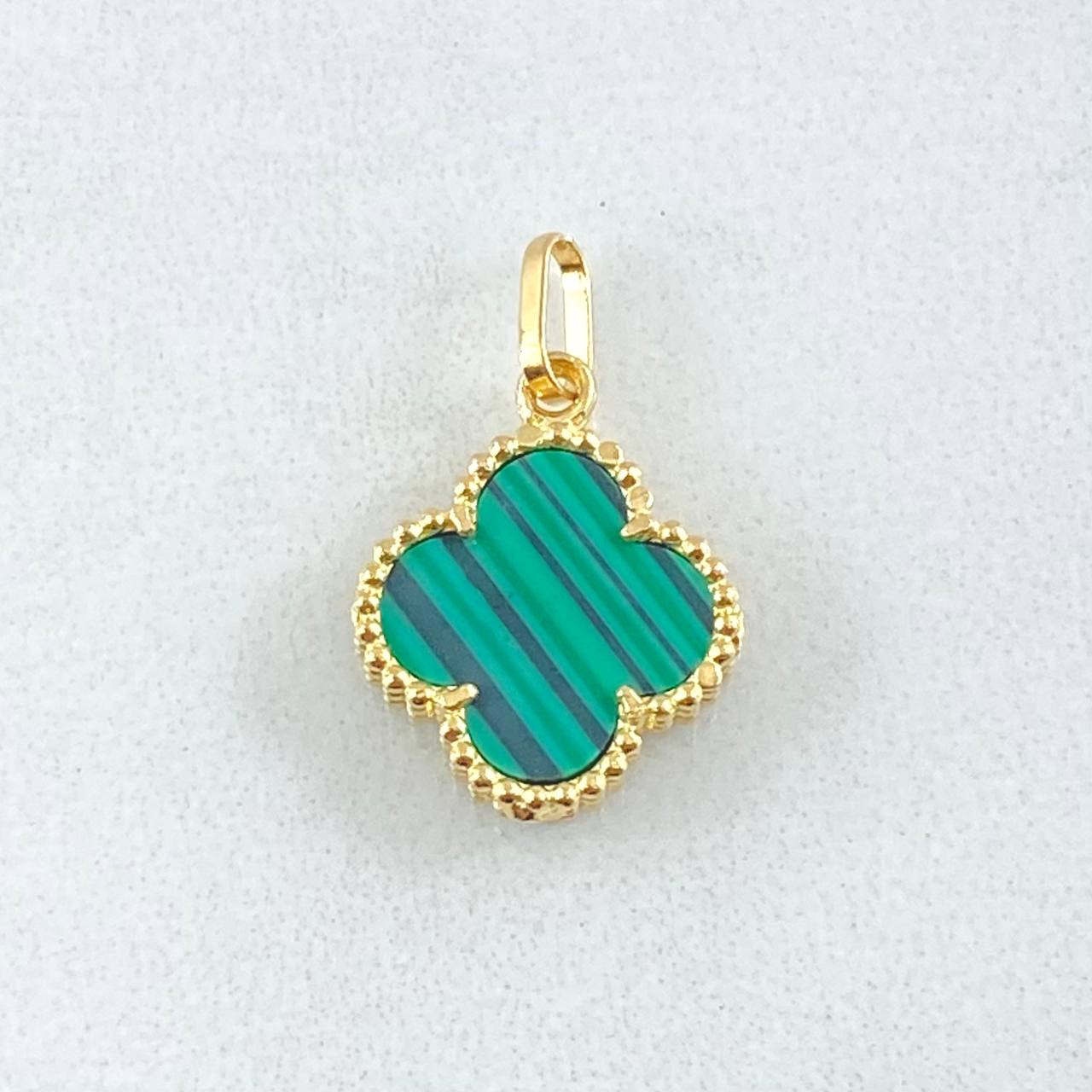 Clover Pendant Green 1.15gr / 0.7in / 18K Yellow Gold Nac.Esp. ©