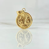 Pendant Santisima Trinidad 1.1gr / 2.5cm / Matte Stamped Circle 18K Yellow Gold