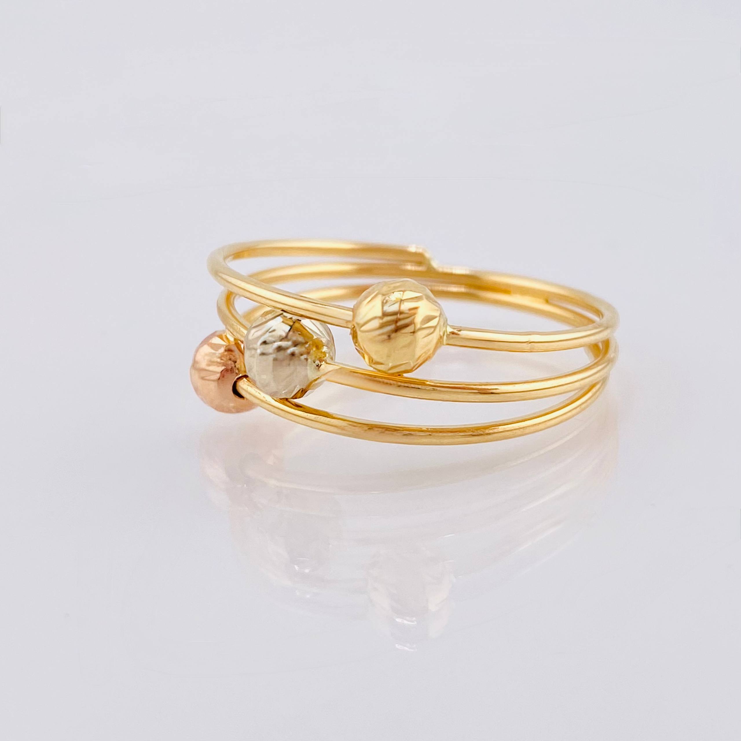 Anillo Cinturon De Orion Diamantado 1.75gr / T8 1/2 / Tres Oros 18K ©