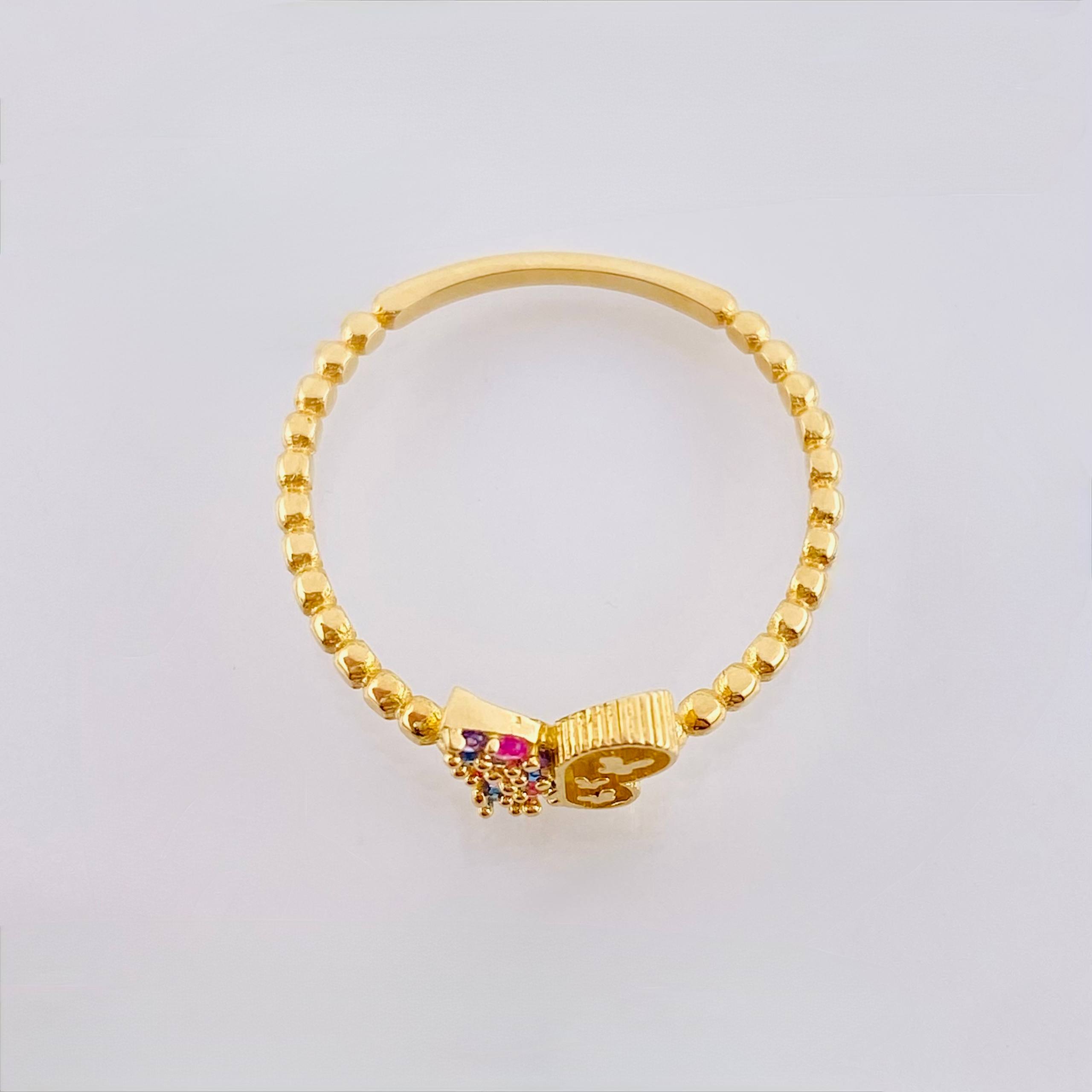 Matte Butterfly Ring 1.4gr / T7 / Yellow Gold 18K ©