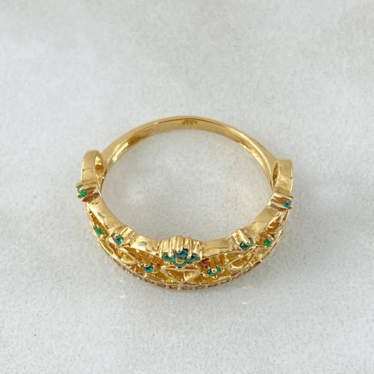 Crown Ring Interlinked Hearts 3.55gr / Size 6 3/4 / 18K Gold