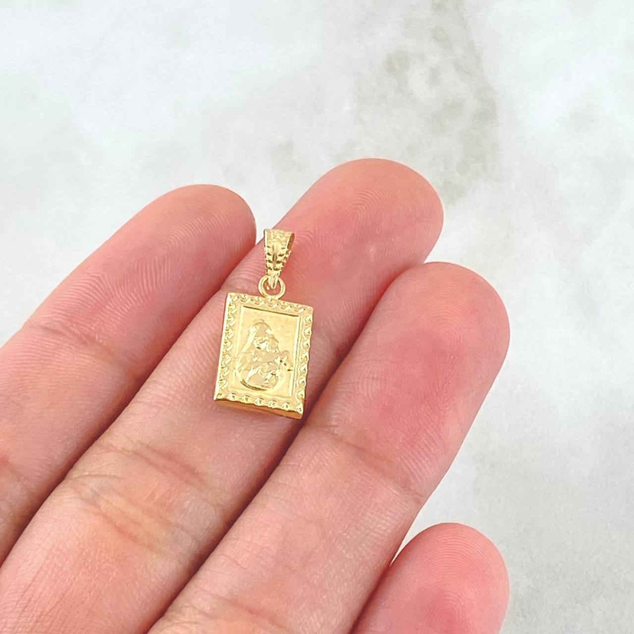 Dije Sagrado Corazon De Jesus 0.5gr / 1.6cm /  Virgen Del Carmen Oro Amarillo 18K