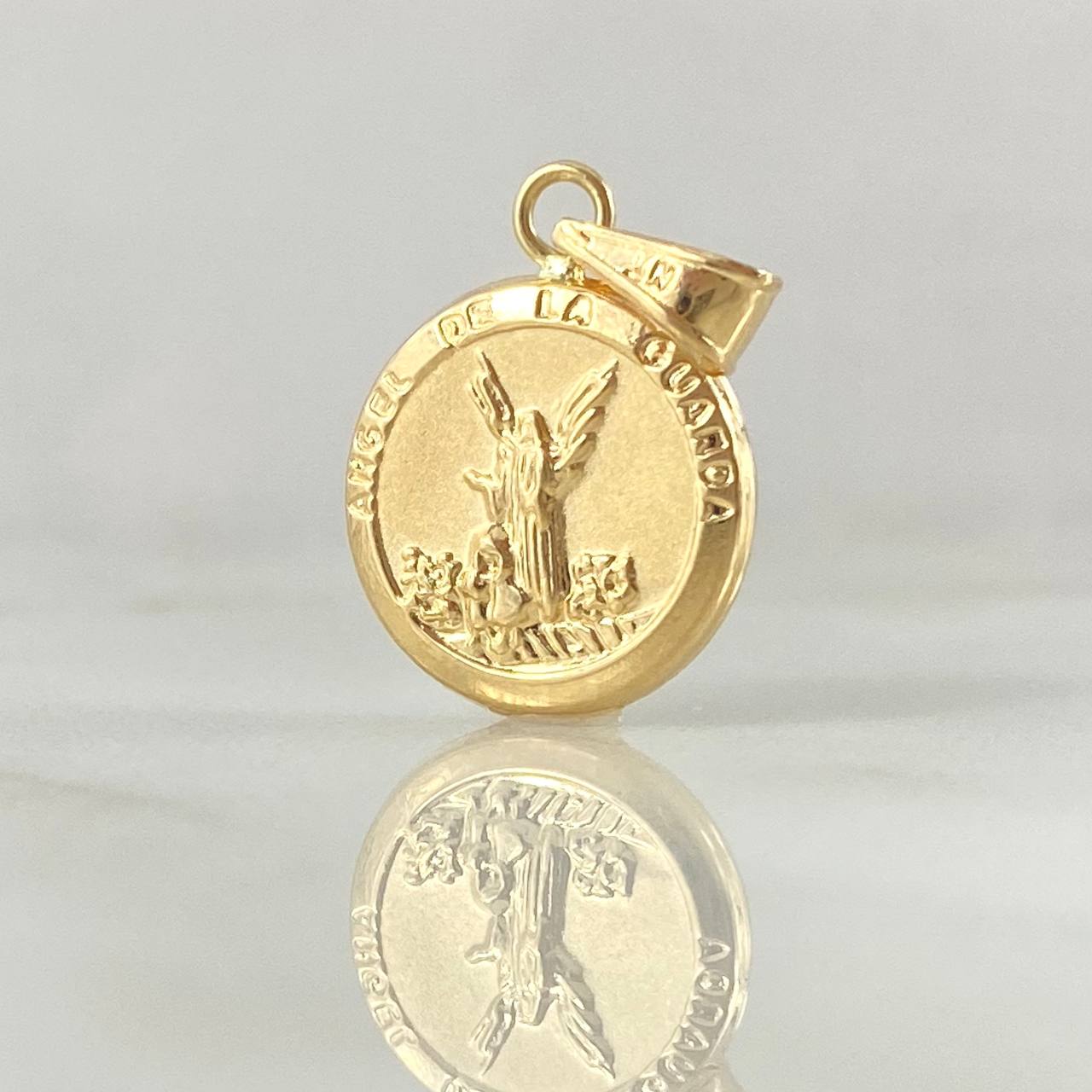 Pendant 0.75gr / 2cm / 0.8in / 18K Yellow Gold