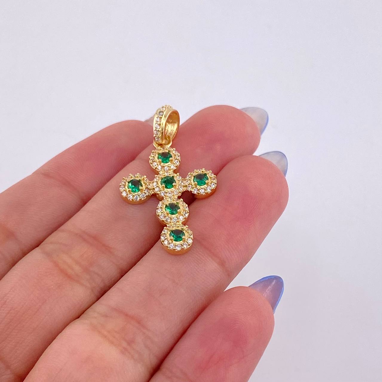 Dije Cruz Tupida 2.7gr / 1 1/4 in / Oro Amarillo 18K