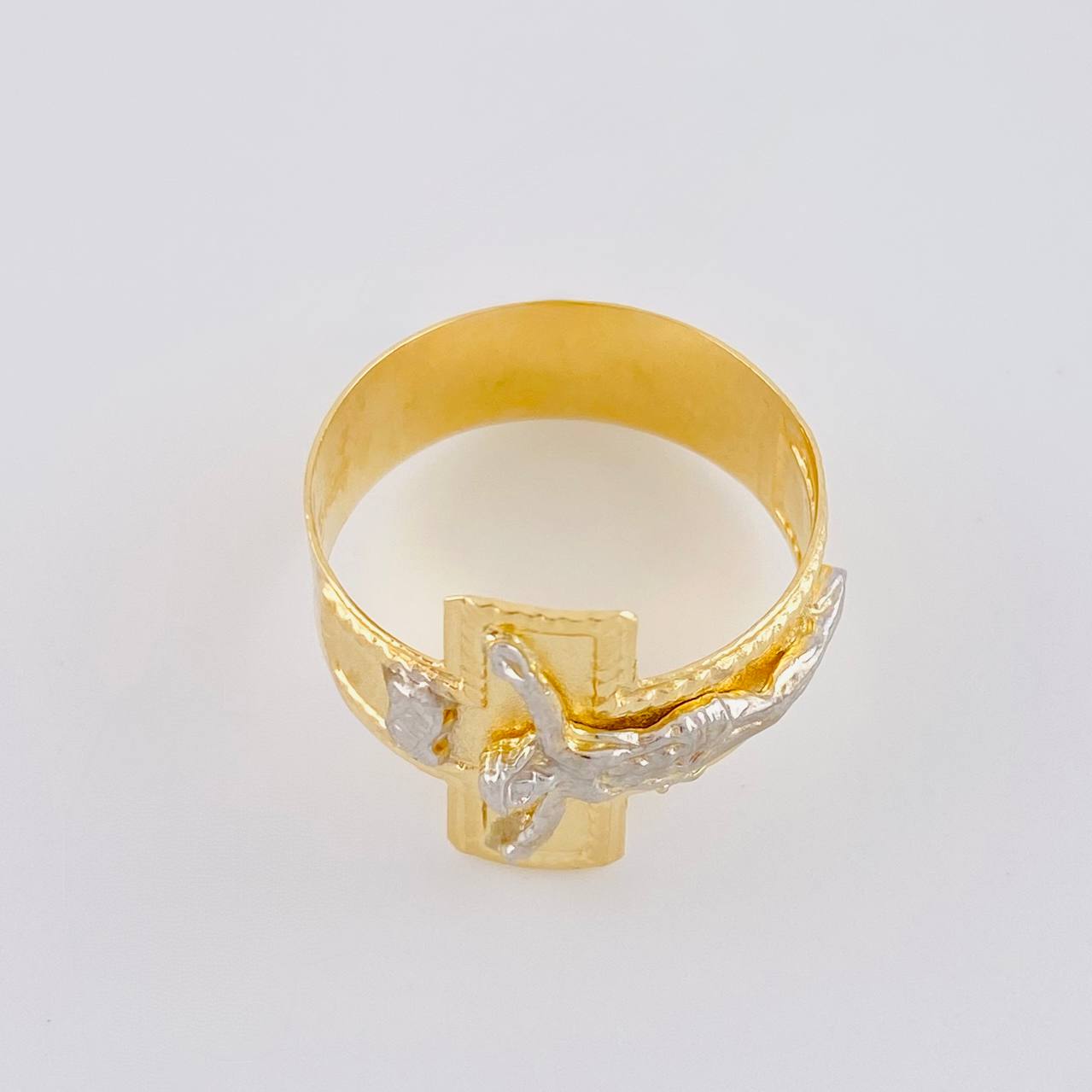 Anillo Cruz Cristo Bordeado 4.15g / T10 3/4 Dos Oros Amarillo Blanco 18K