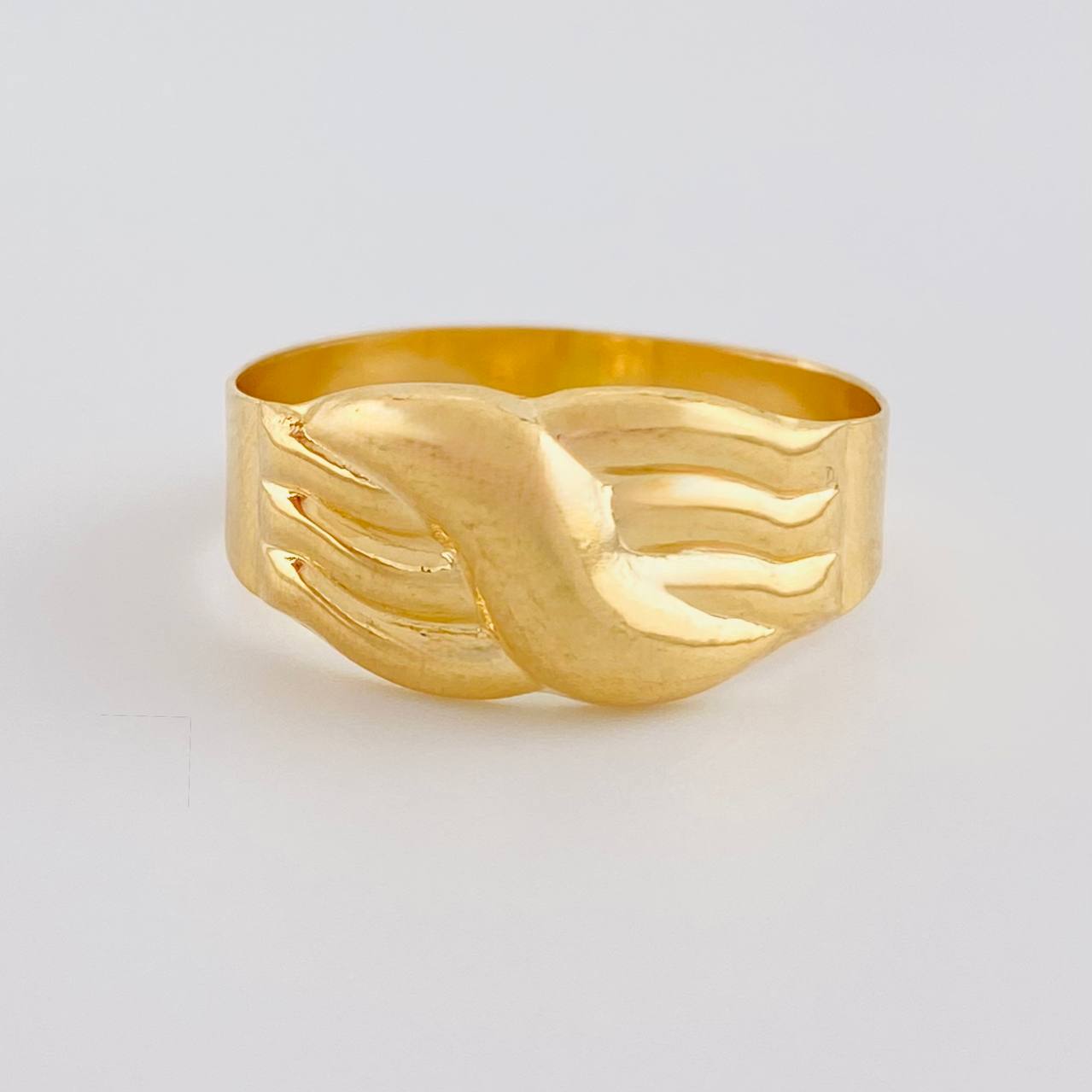 Anillo Carril Trio Olas 1.85 g / T8 1/2 Oro Amarillo 18K