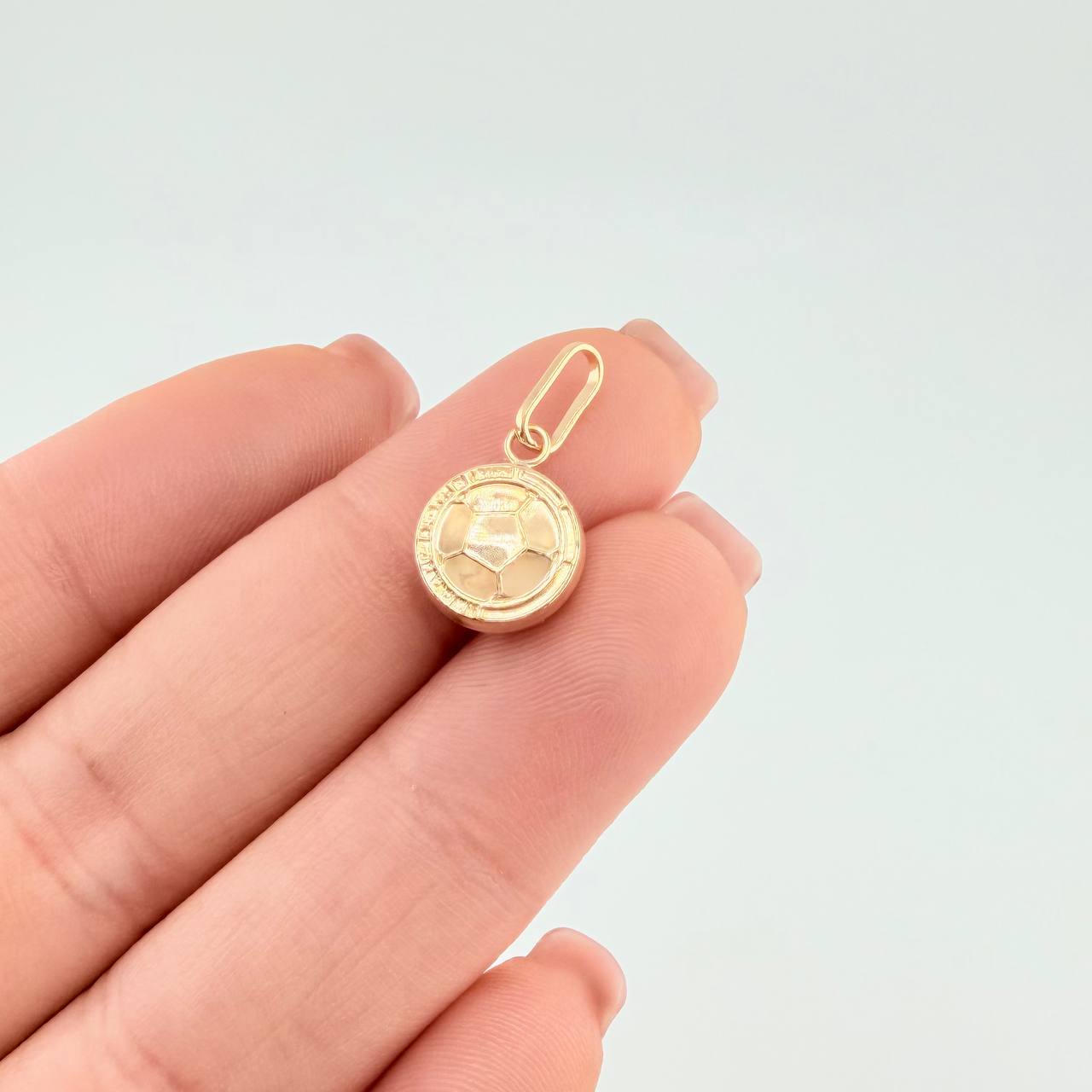 Pendant Soccer Ball 0.65 g / 3/4 in Yellow Gold 18K