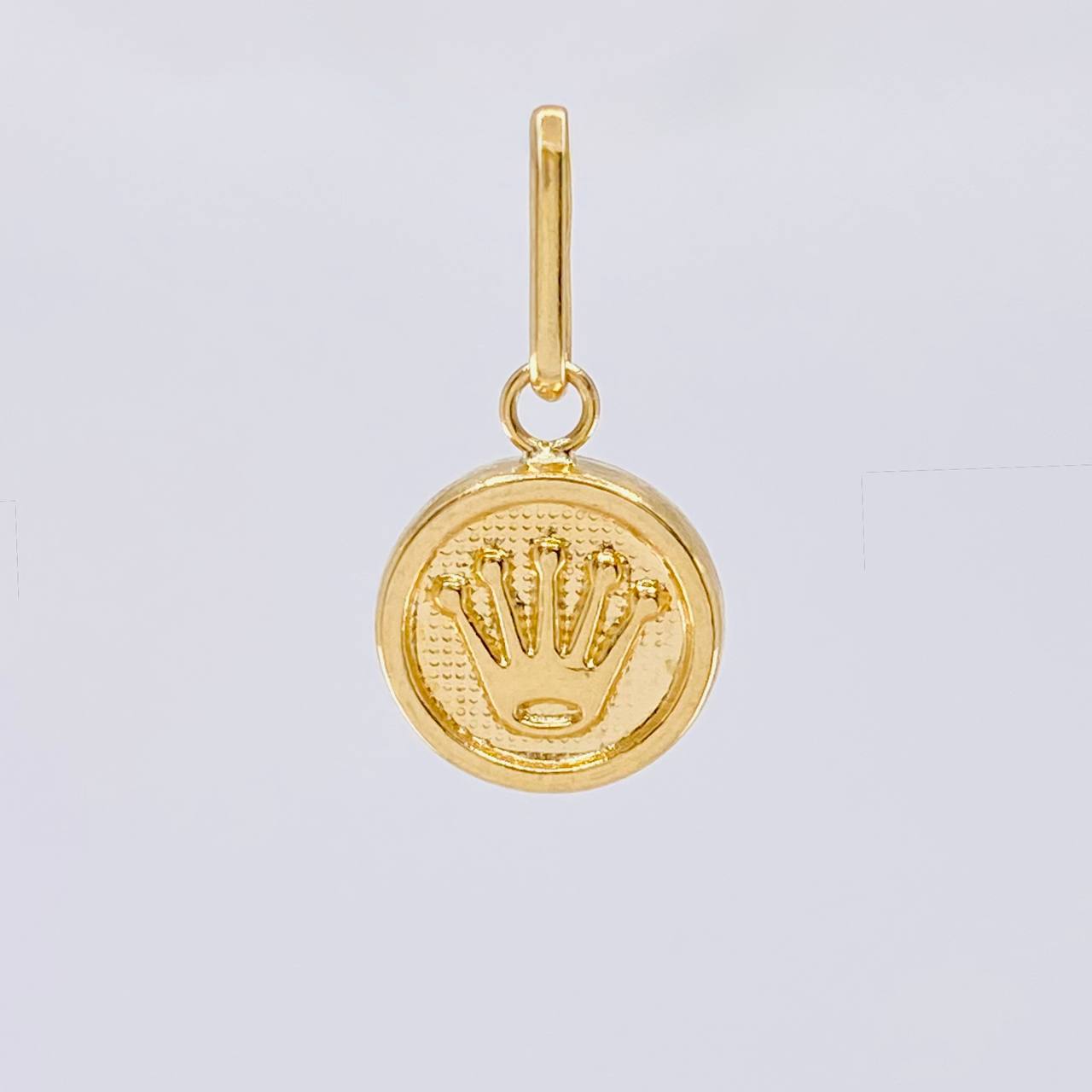 Dije Circulo Corona 0.45 g / 3/4 in Oro Amarillo 18K