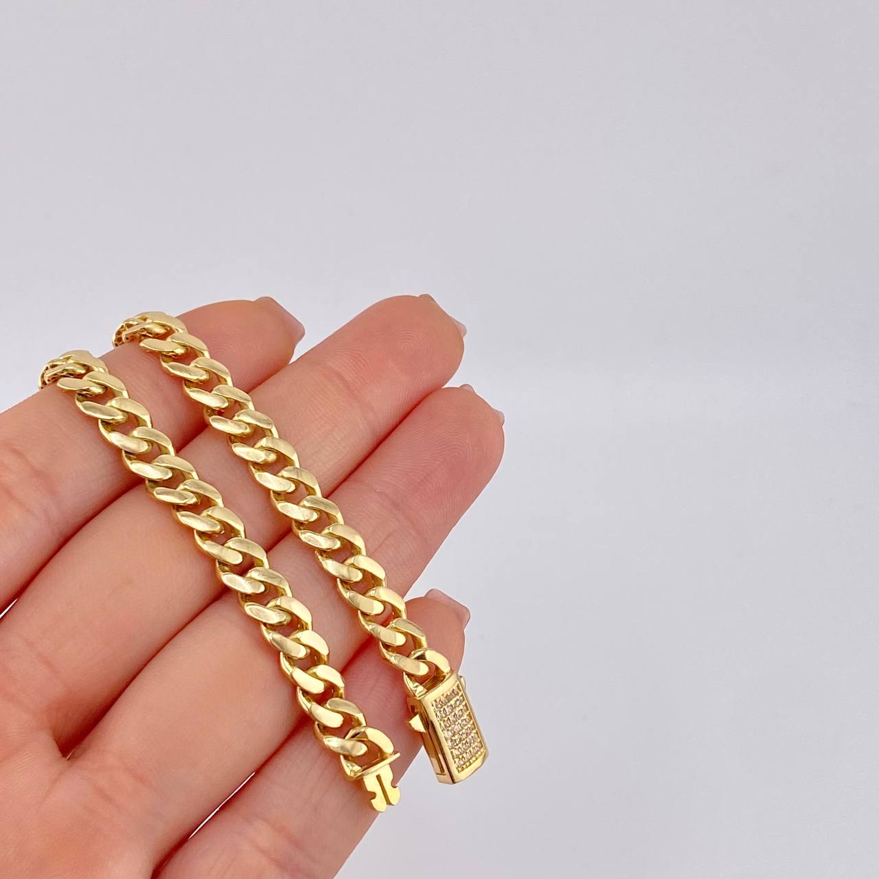 Cuban Links Bracelet 10.85 g / 8 1/4 in / 6.3 mm 18K Yellow Gold