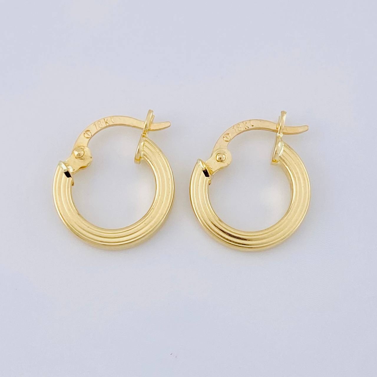 Candongas Fino 1.2 g / 1 in Oro Amarillo 18K