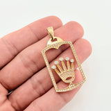 Pendant Silhouette Crown Plate 9.35gr / 5.4cm / White Zircons Yellow Gold ©